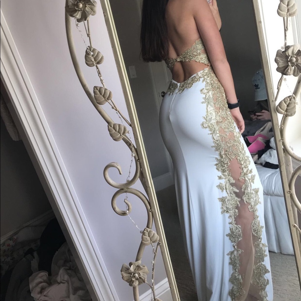 Prom dress